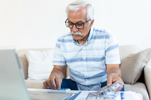 Empréstimos e Consignados